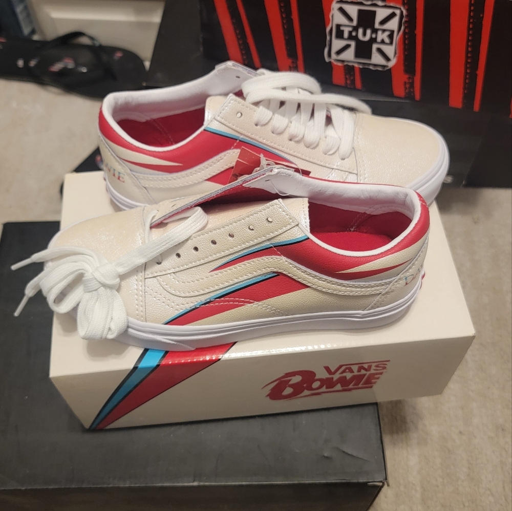 Vans David Bowie Old Skool Aladdin Sane